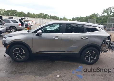 2023 Kia Sportage Hybrid Lx z USA, uszkodzony, nr VIN KNDPUCAGXP7030172